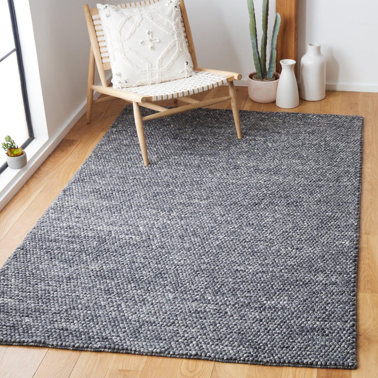 SAFAVIEH Handmade Natura Gonnie Wool Rug
