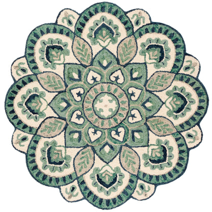 SAFAVIEH Handmade Novelty Sheyla Ornate Flower Wool Rug