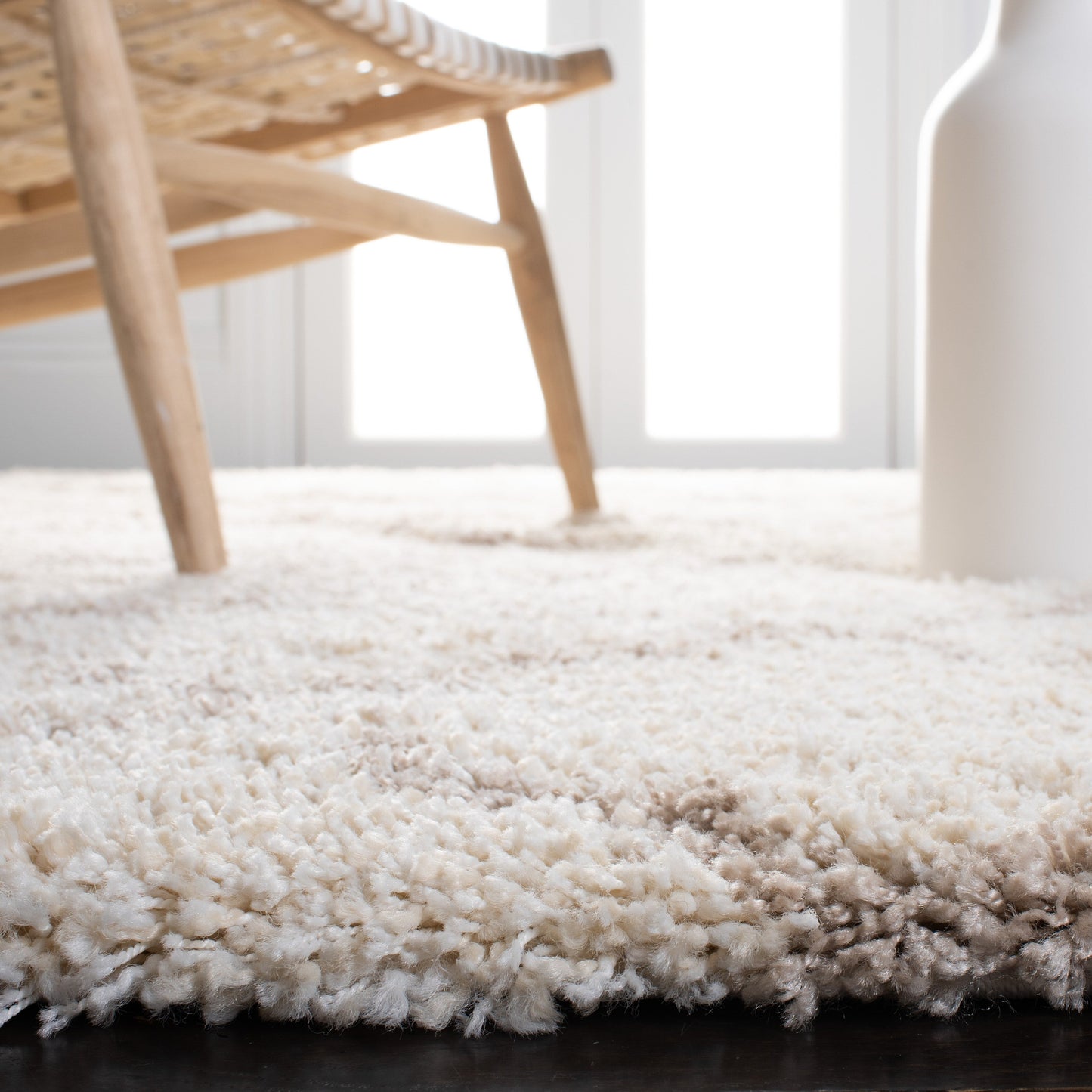 SAFAVIEH Hudson Shag Jeryl Glam Trellis 2-inch Area Rug