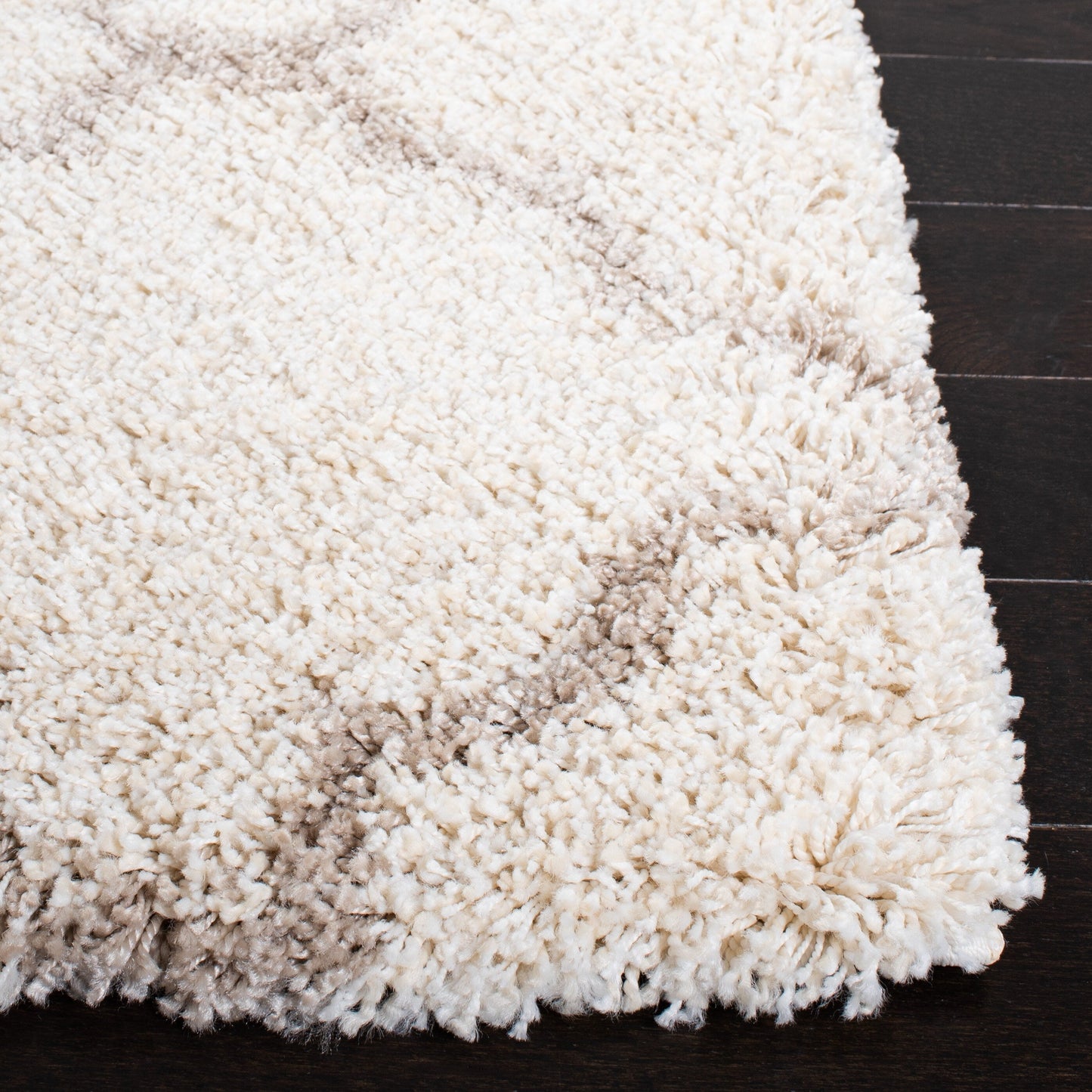 SAFAVIEH Hudson Shag Jeryl Glam Trellis 2-inch Area Rug