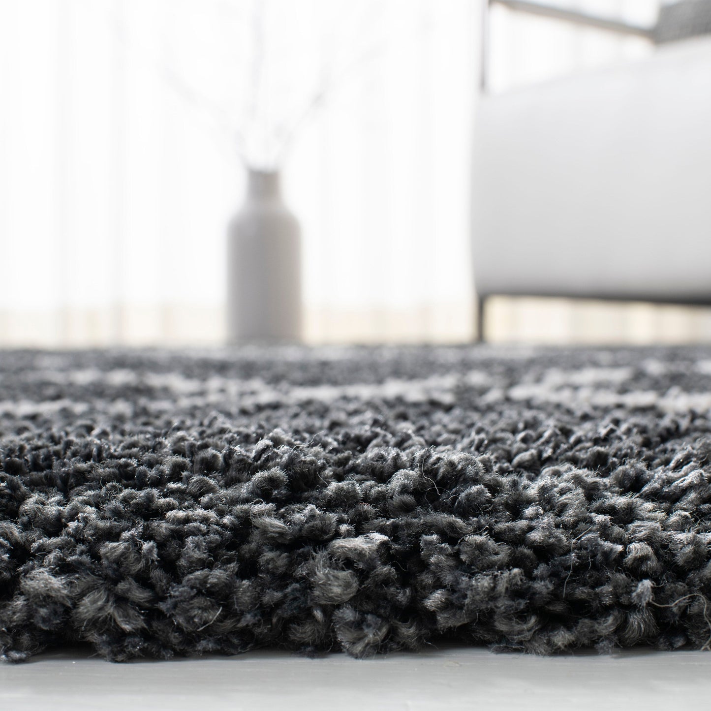 SAFAVIEH Hudson Shag Raili Diamond Trellis 2-inch Thick Rug