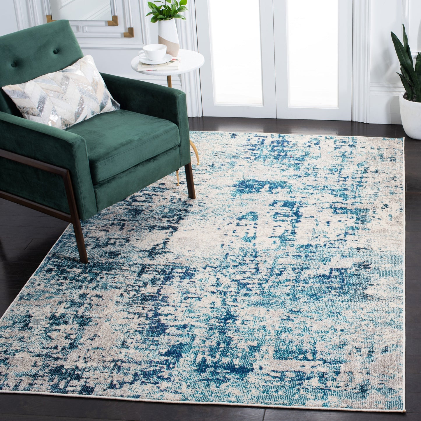 SAFAVIEH Madison Carla Modern Abstract Rug