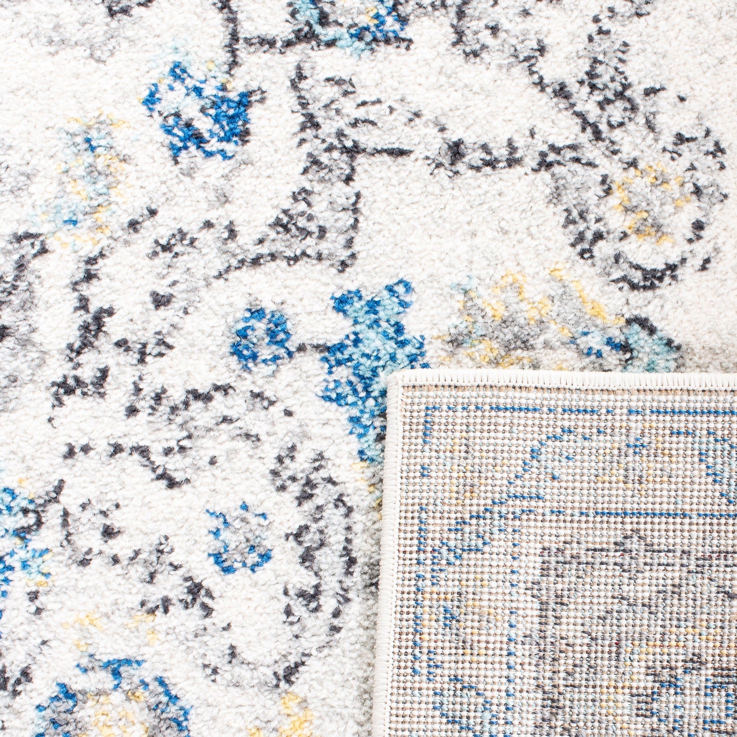 SAFAVIEH Madison Delois Medallion Rustic Farmhouse Distressed Rug