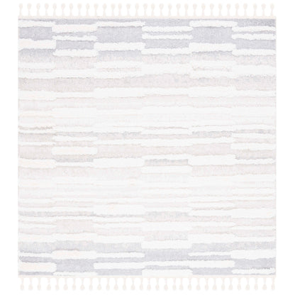 SAFAVIEH Moroccan Tassel Shag Eftimia 2-inch Thick Rug