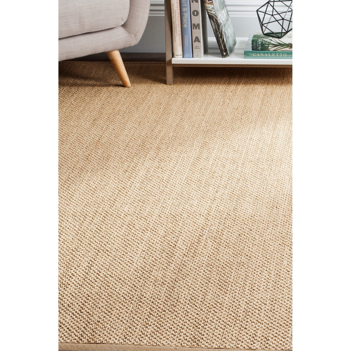 SAFAVIEH Natural Fiber Venus Casual Border Sisal Rug
