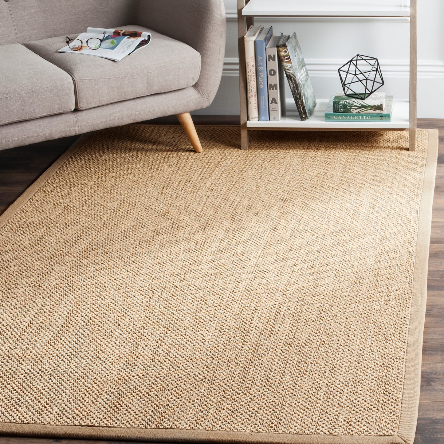 SAFAVIEH Natural Fiber Venus Casual Border Sisal Rug