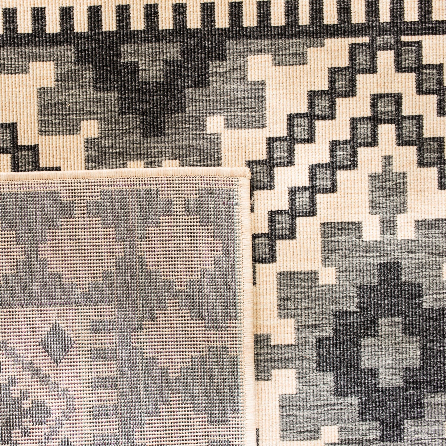 SAFAVIEH Veranda Rita Indoor/ Outdoor Waterproof Patio Backyard Rug