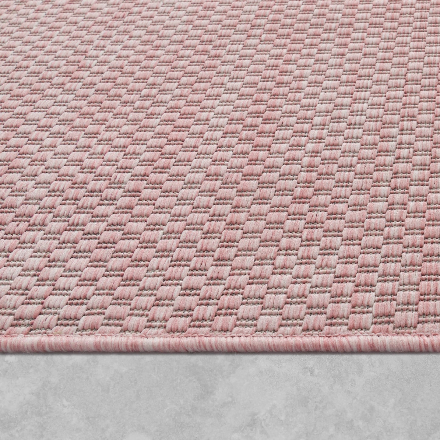 Variegated Waterproof Outdoor Rug for Patio